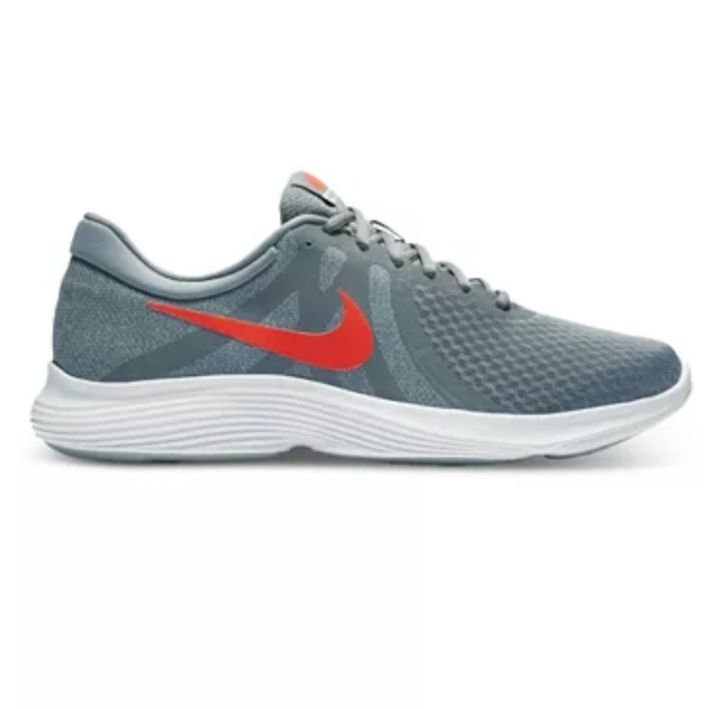 New Nike mens 13